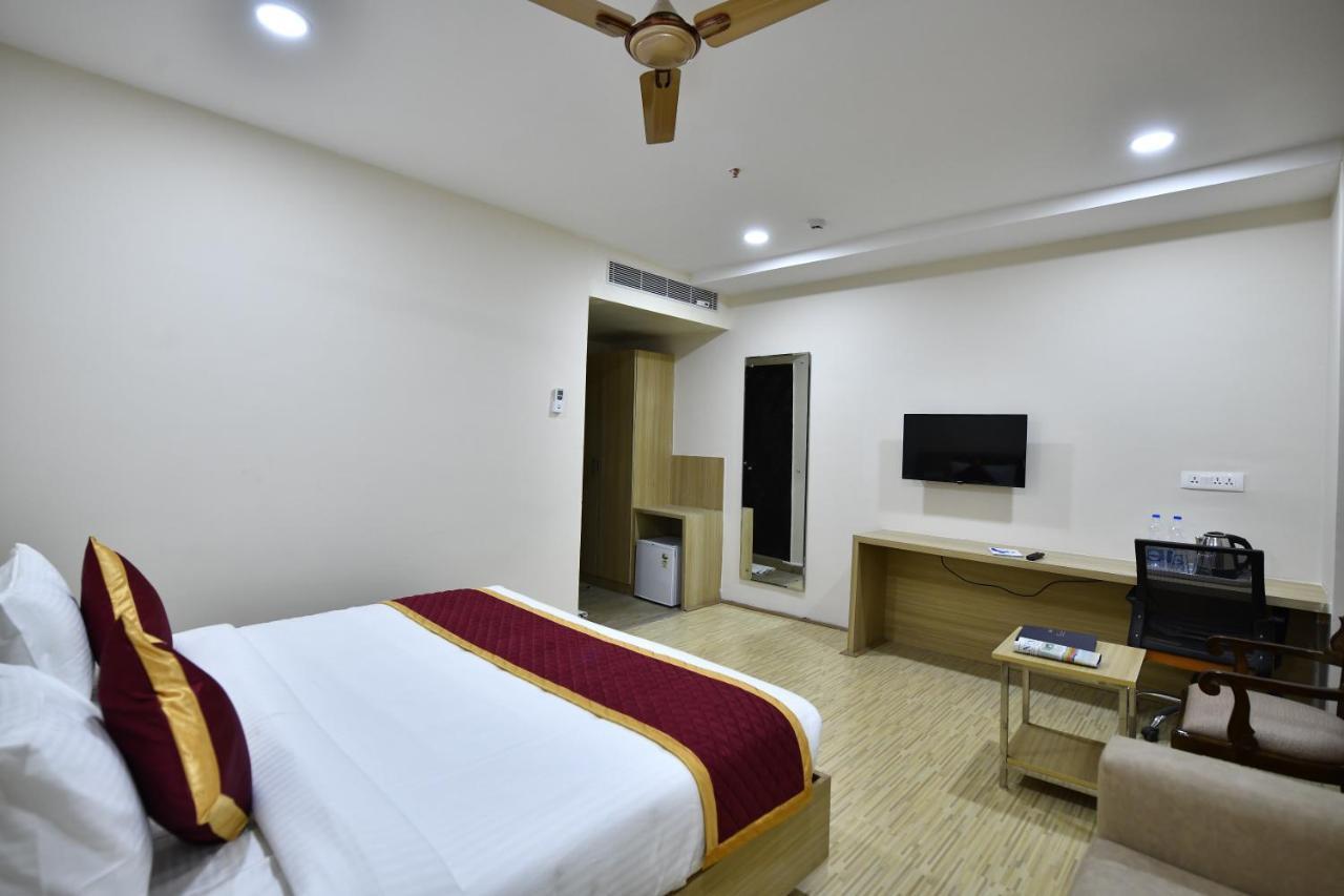 Hotel Urban Delight Managed By Cannychoice Vijayawāda Exteriér fotografie